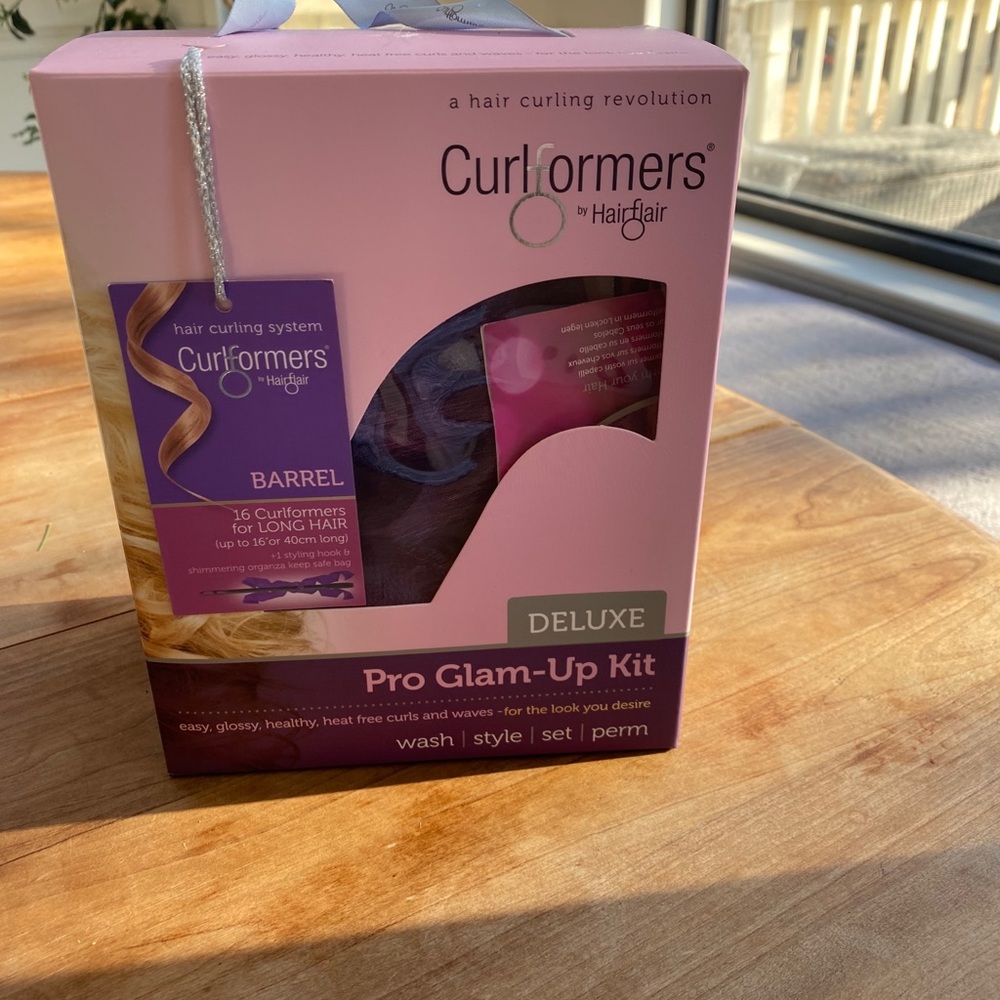 Girl formers barrel curl no heat curlers